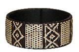 Description: Cana Flecha Medium Cuff Colombia